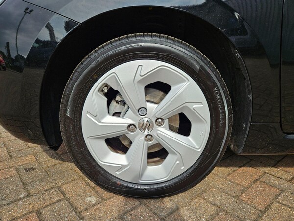 Used Suzuki Swift 2025 for sale - 76001880: Photo 9