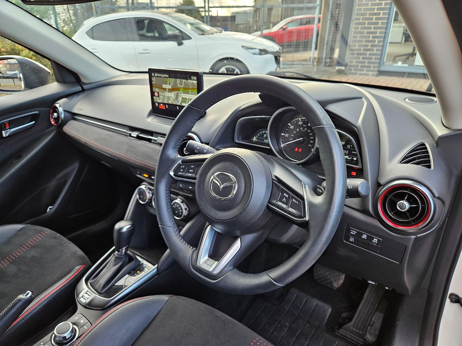 Used Mazda Mazda2 2024 for sale - 76592336: Photo 11