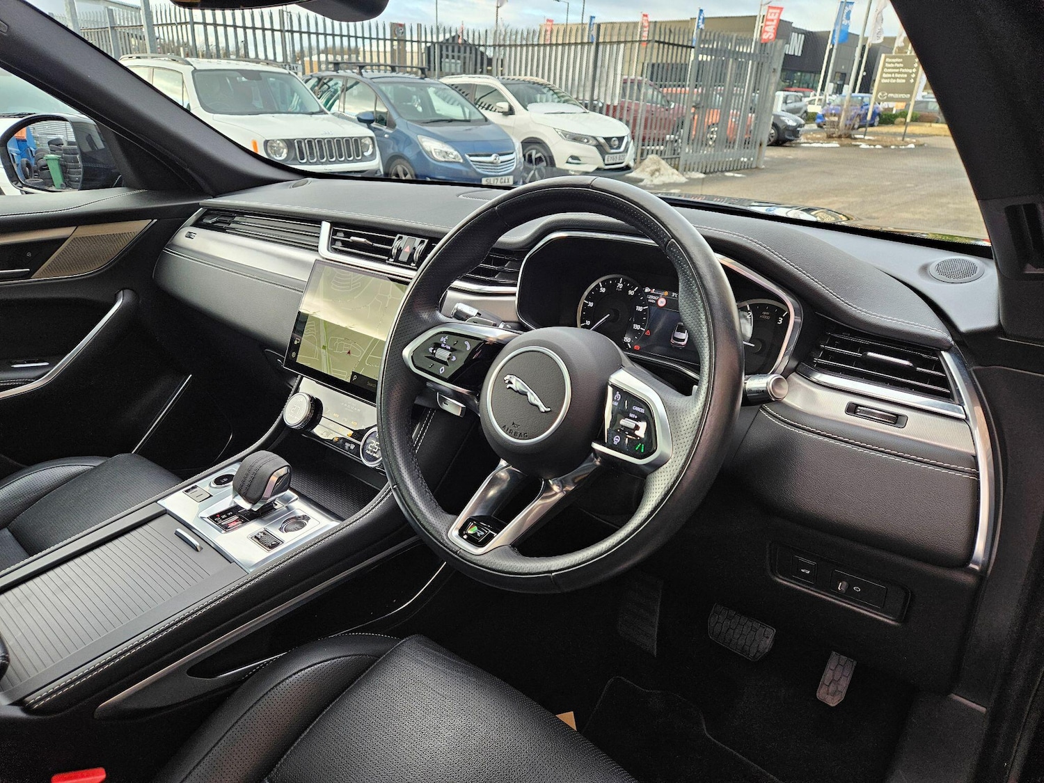 Used Jaguar F-Pace 2022 for sale - 77156411: Photo 11