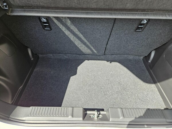 Used Suzuki Swift 2024 for sale - 76001879: Photo 10