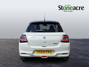 Used Suzuki Swift 2024 for sale - 76001879: Photo 4