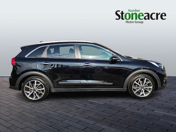 Used Kia Niro 2020 for sale - 75696789: Photo
