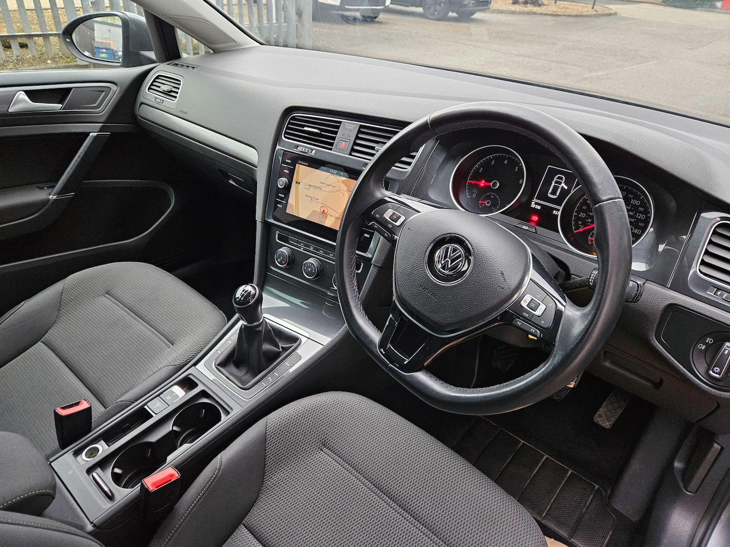 Used Volkswagen Golf 2019 for sale - 77723305: Photo 11