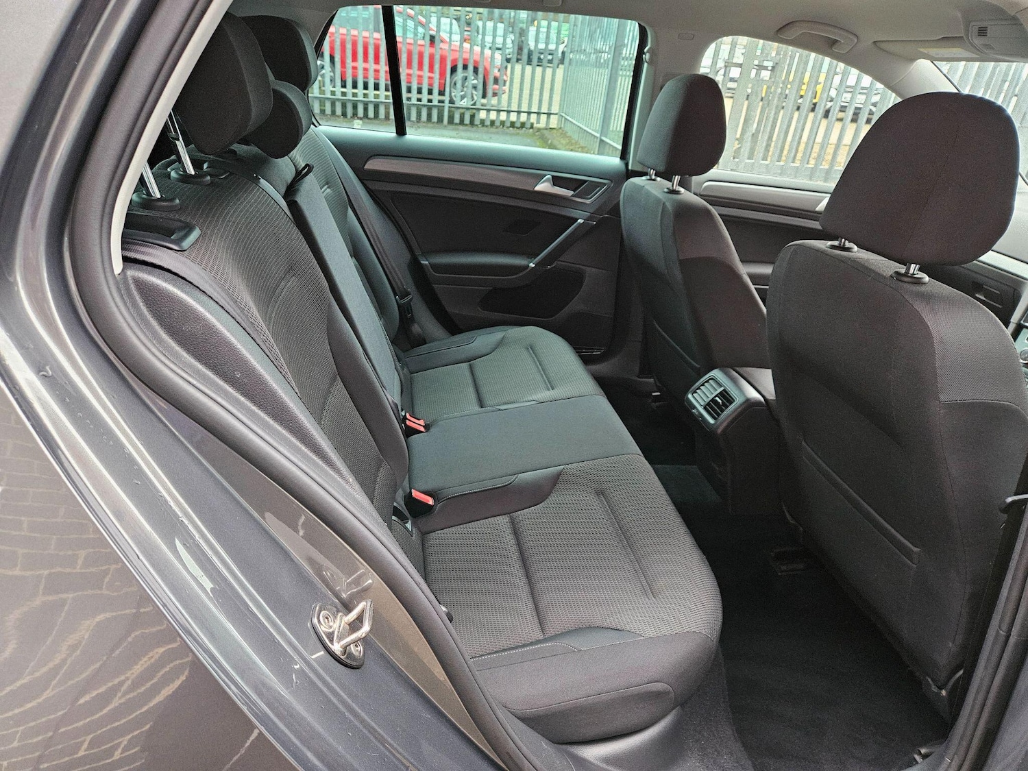 Used Volkswagen Golf 2019 for sale - 77723305: Photo 17