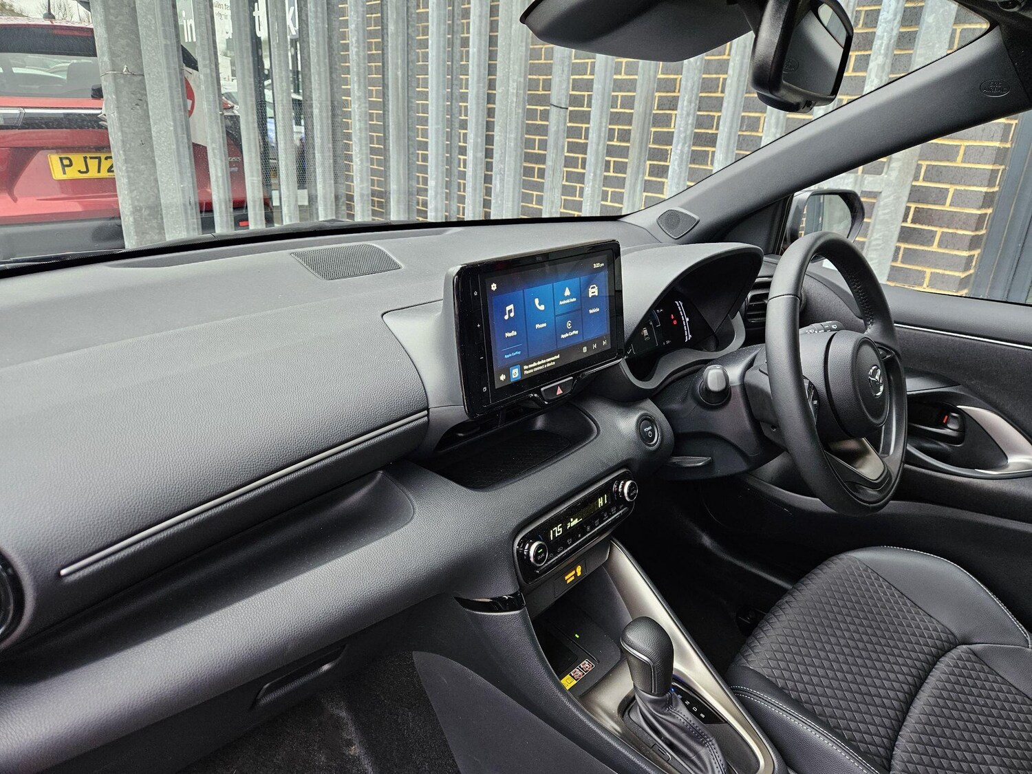 Used Mazda Mazda2 HYBRID for sale - 77882234: Photo 13