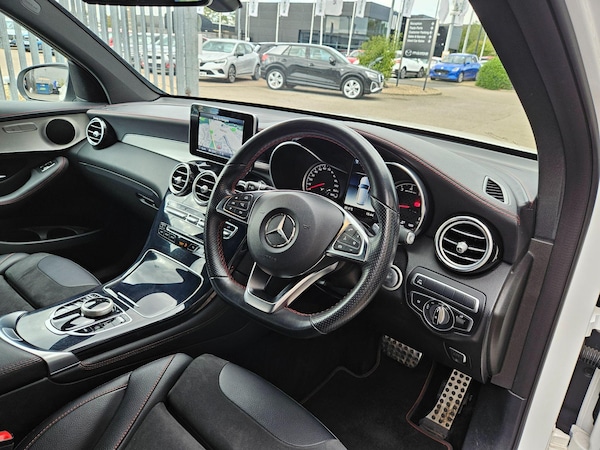 Used Mercedes-Benz GLC 2019 for sale - 76226658: Photo 11