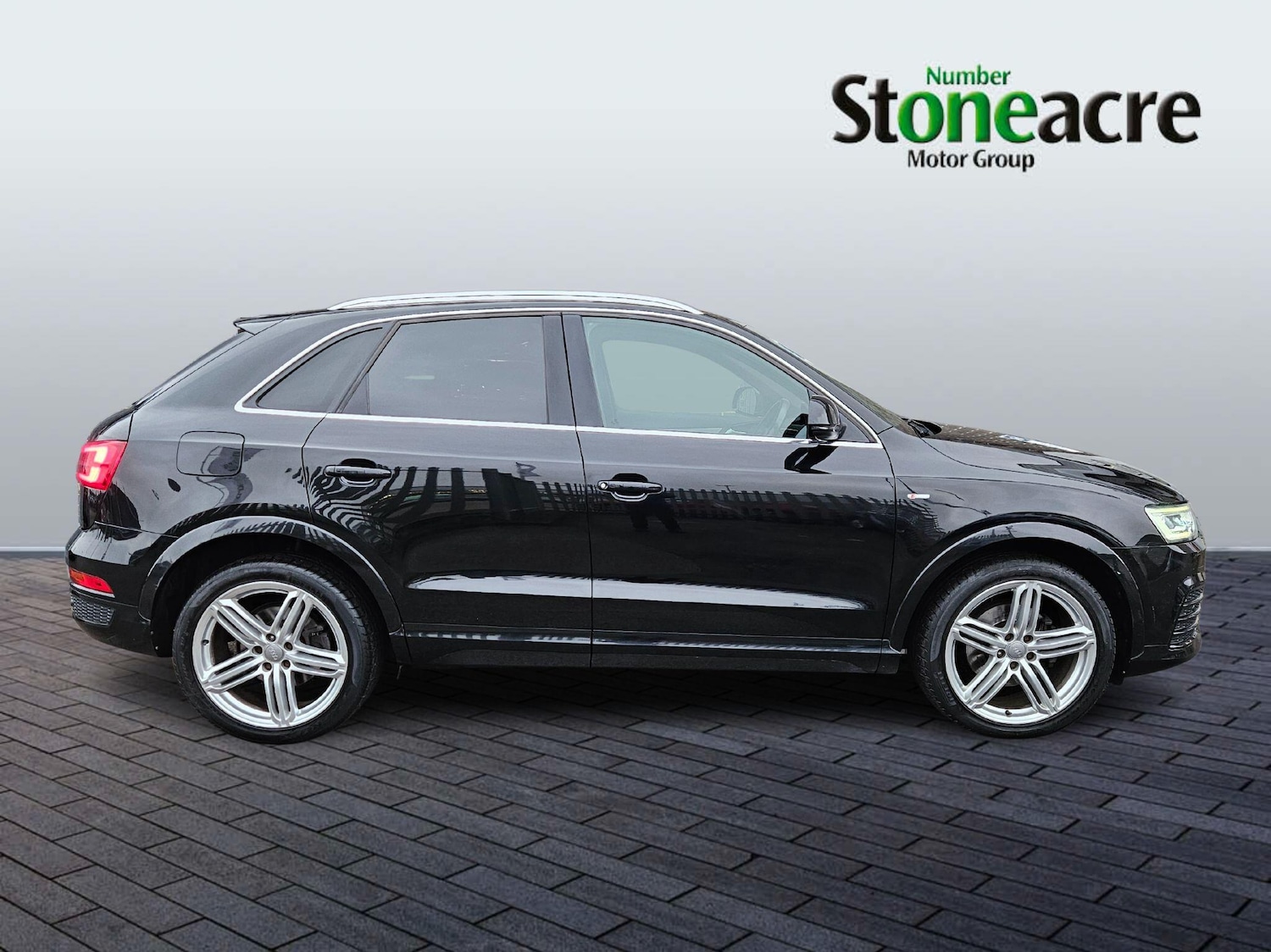 Used Audi Q3 for sale - 77386278: Photo 2