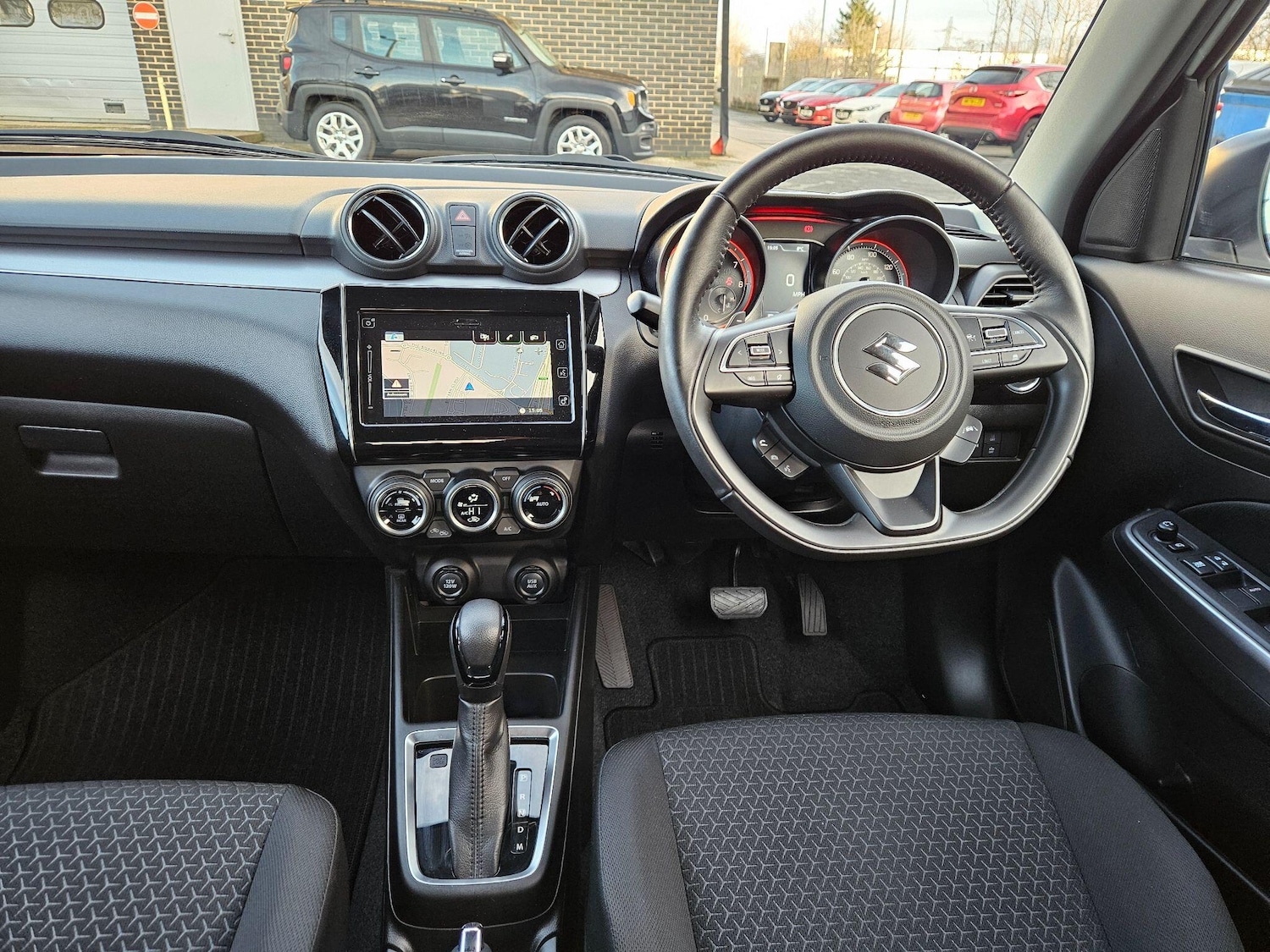 Used Suzuki Swift 2023 for sale - 78148310: Photo 12