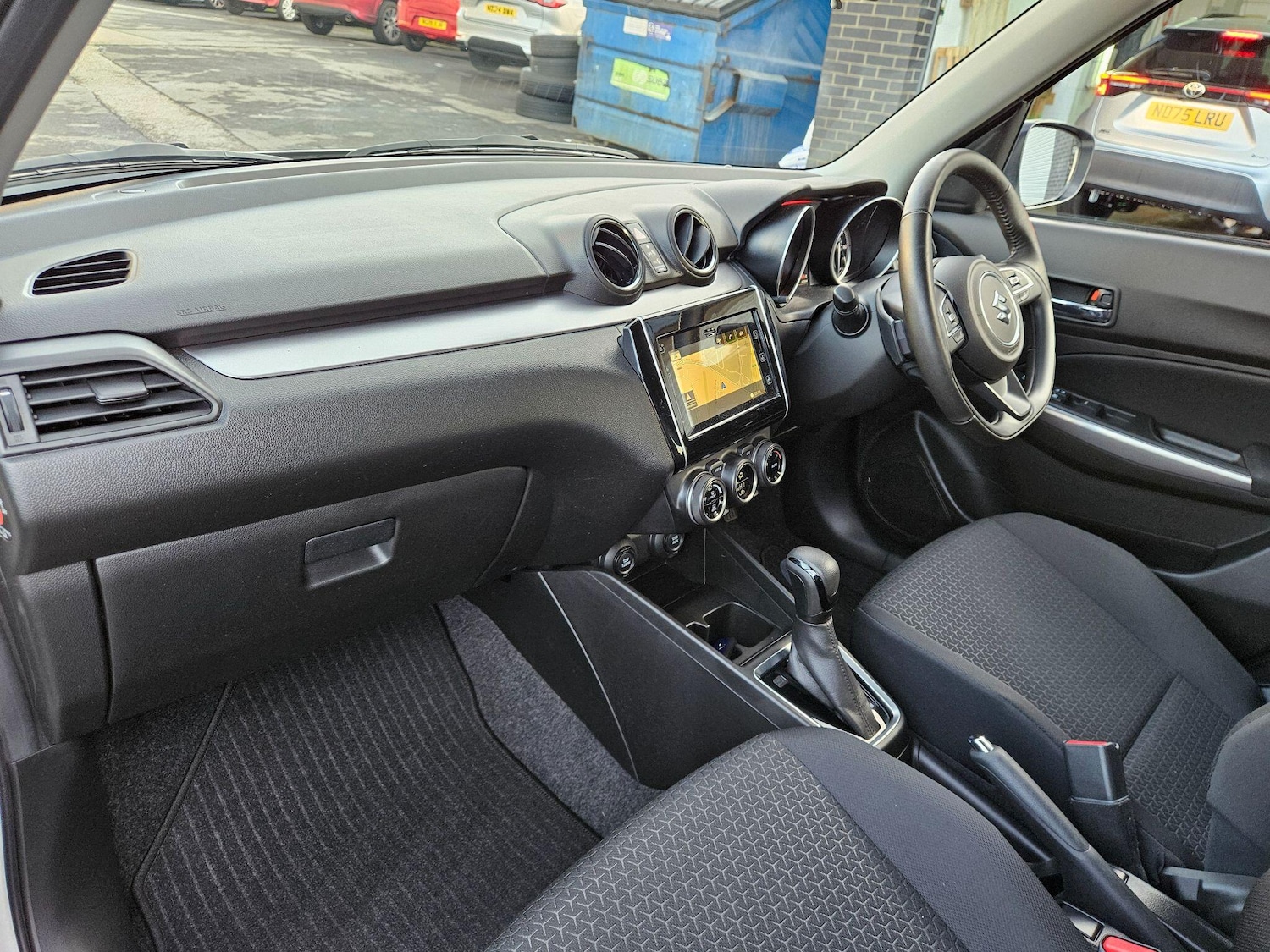 Used Suzuki Swift 2023 for sale - 78148310: Photo 13