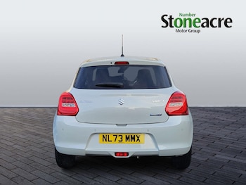 Used Suzuki Swift 2023 for sale - 78148310: Photo