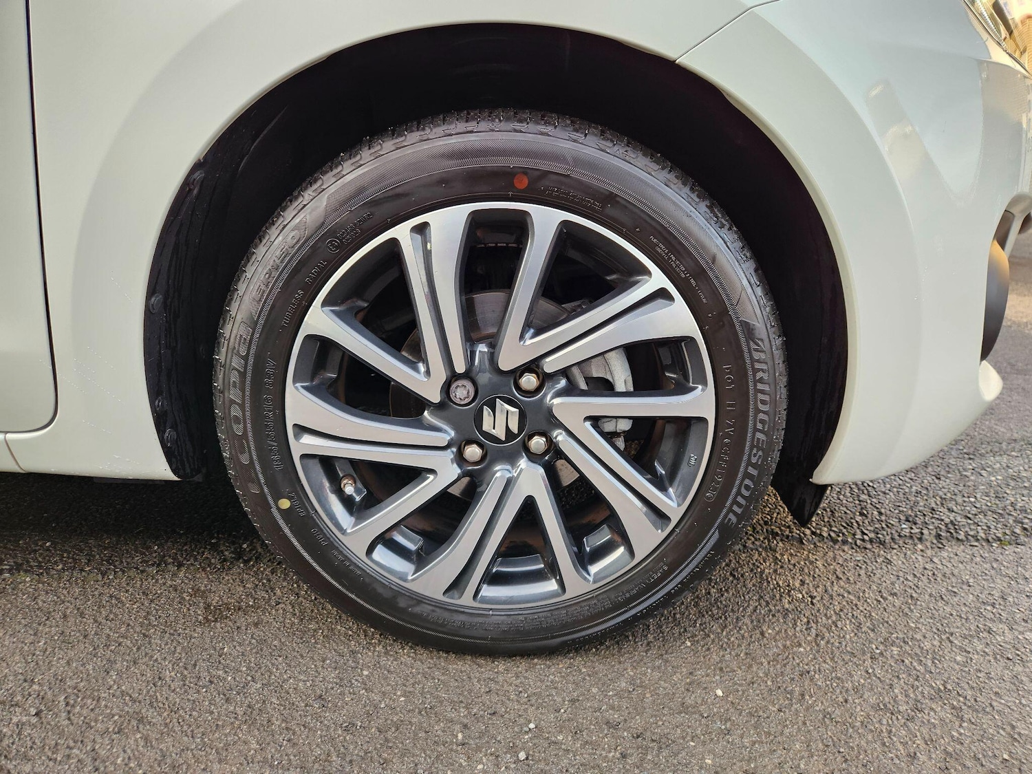 Used Suzuki Swift 2023 for sale - 78148310: Photo 9