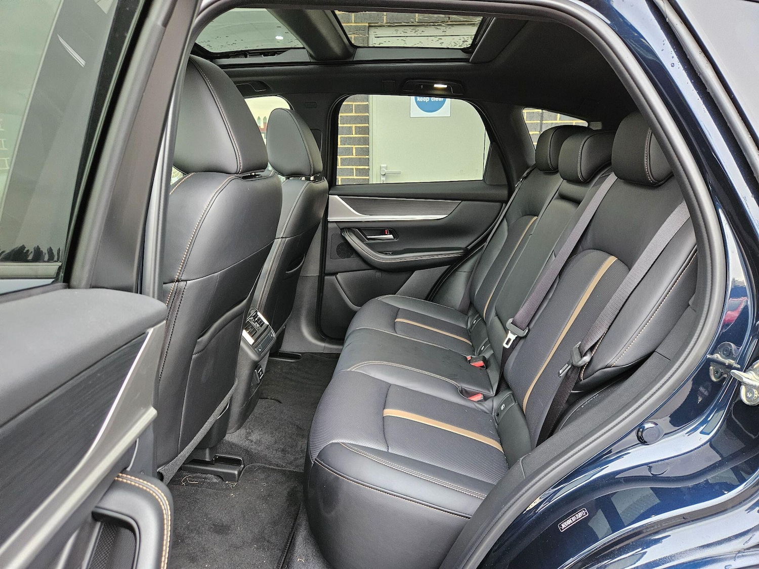 Used Mazda CX-60 2025 for sale - 76898211: Photo 19