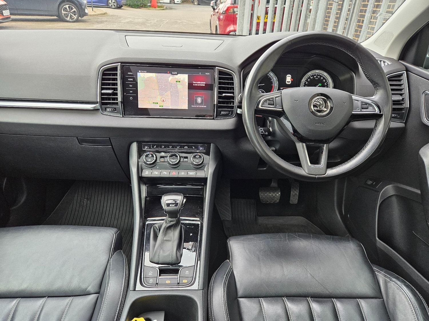 Used Skoda Karoq 2018 for sale - 76701160: Photo 11