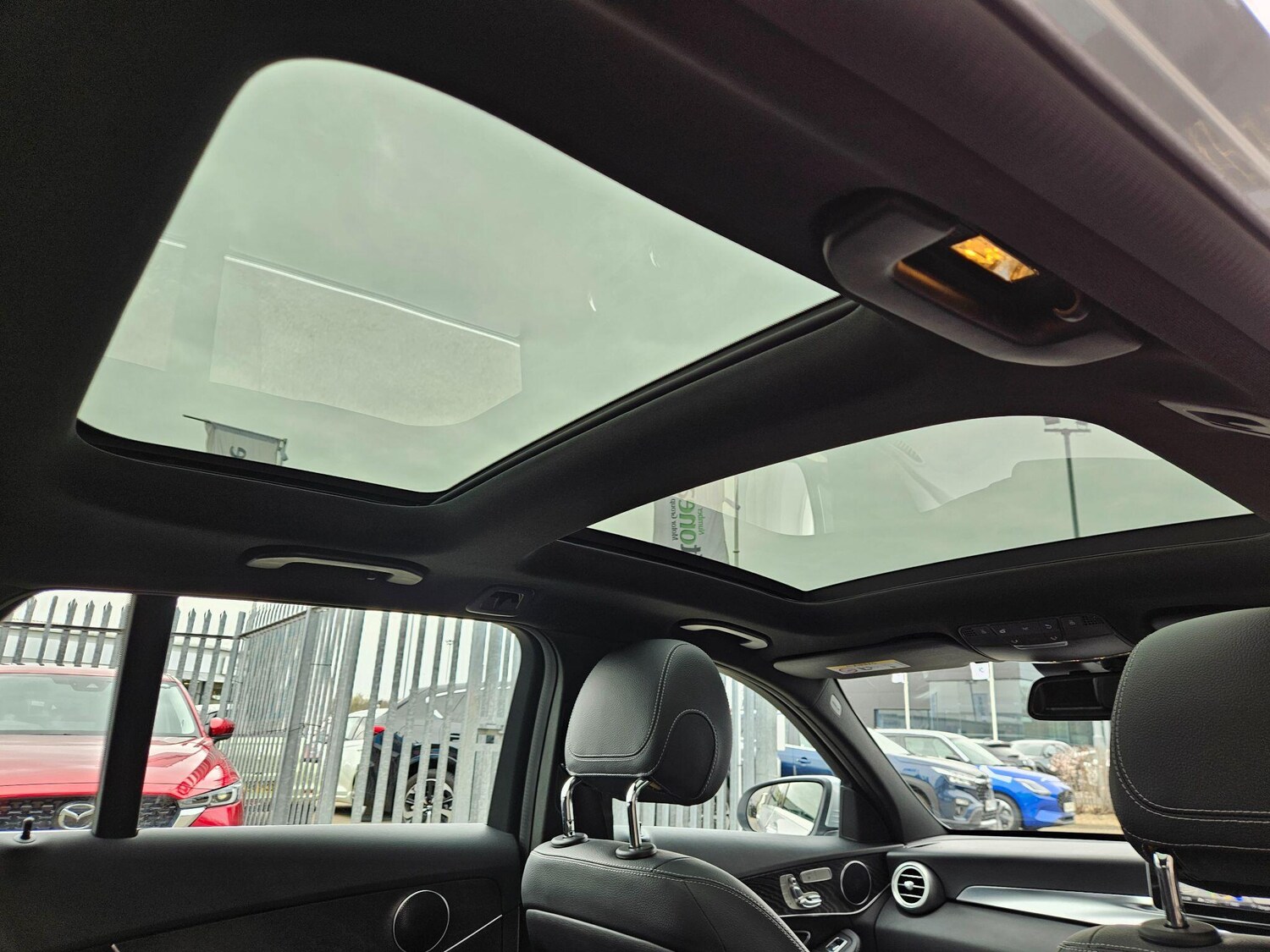 Used Mercedes-Benz C Class 2018 for sale - 78156558: Photo 18