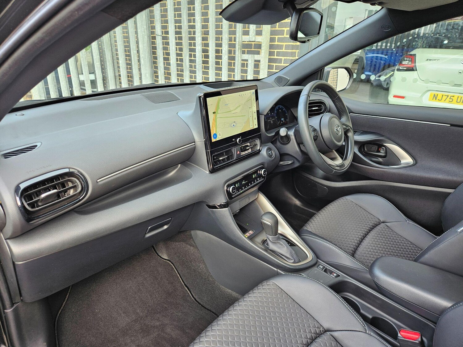 Used Mazda Mazda2 HYBRID 2025 for sale - 77723350: Photo 13