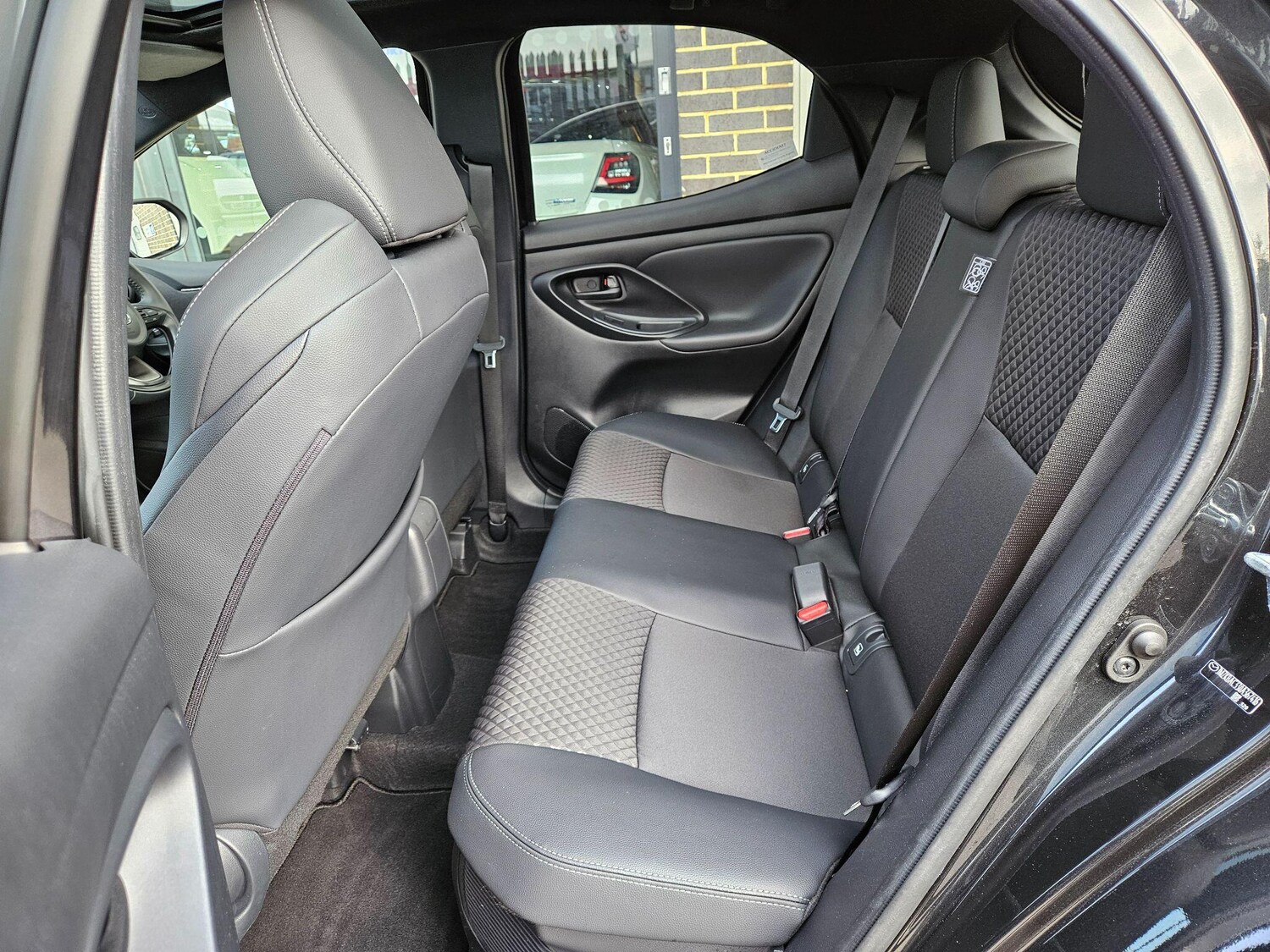 Used Mazda Mazda2 HYBRID 2025 for sale - 77723350: Photo 18