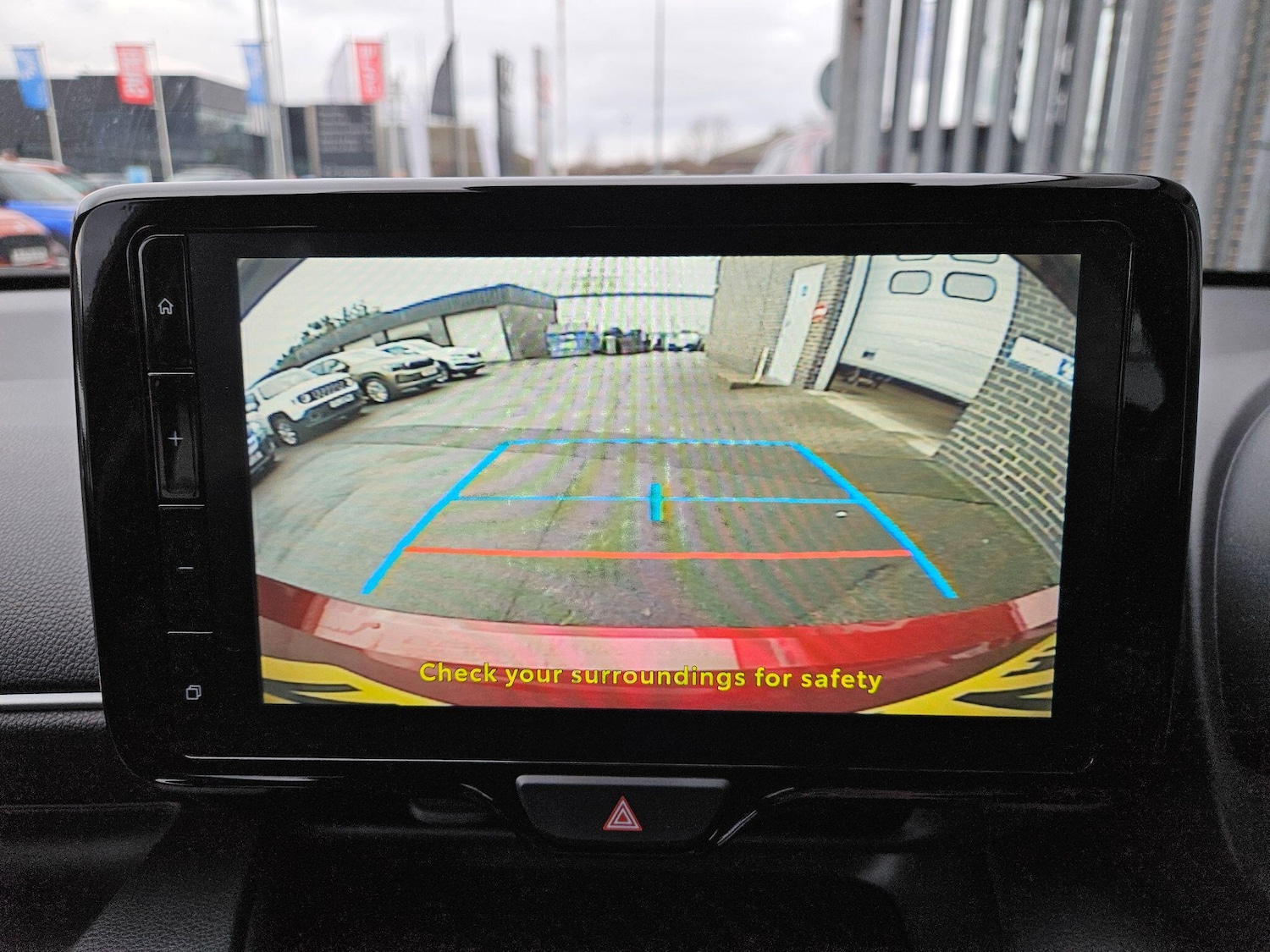 Used Mazda Mazda2 HYBRID 2025 for sale - 77215475: Photo 16