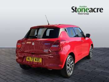 Used Suzuki Swift 2023 for sale - 74899202: Photo