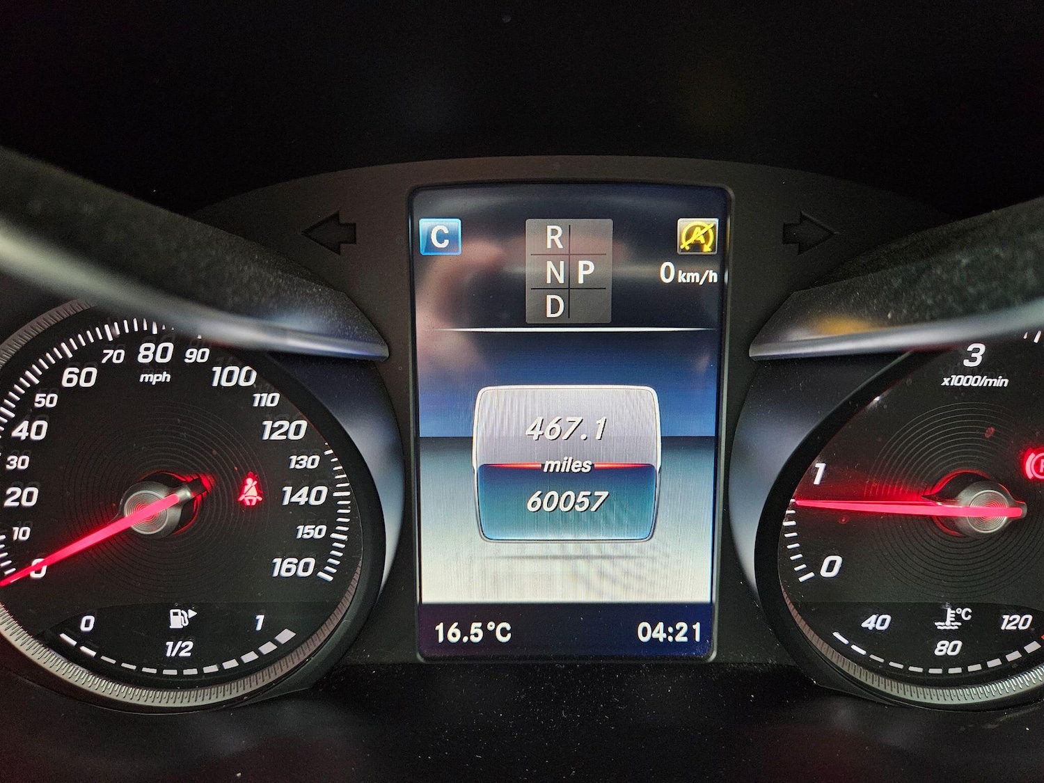 Used Mercedes-Benz GLC 2016 for sale - 76270937: Photo 16