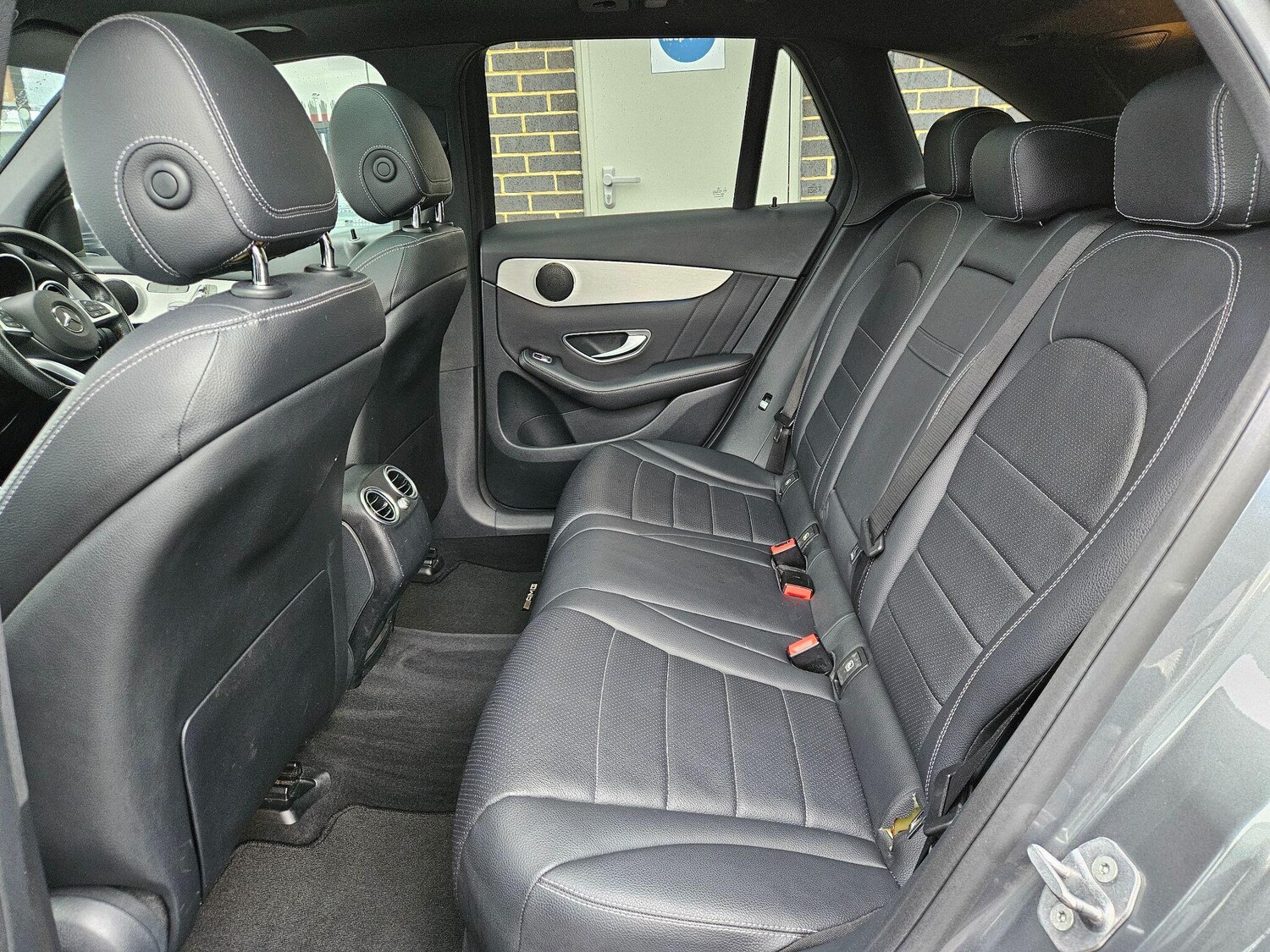 Used Mercedes-Benz GLC 2016 for sale - 76270937: Photo 22