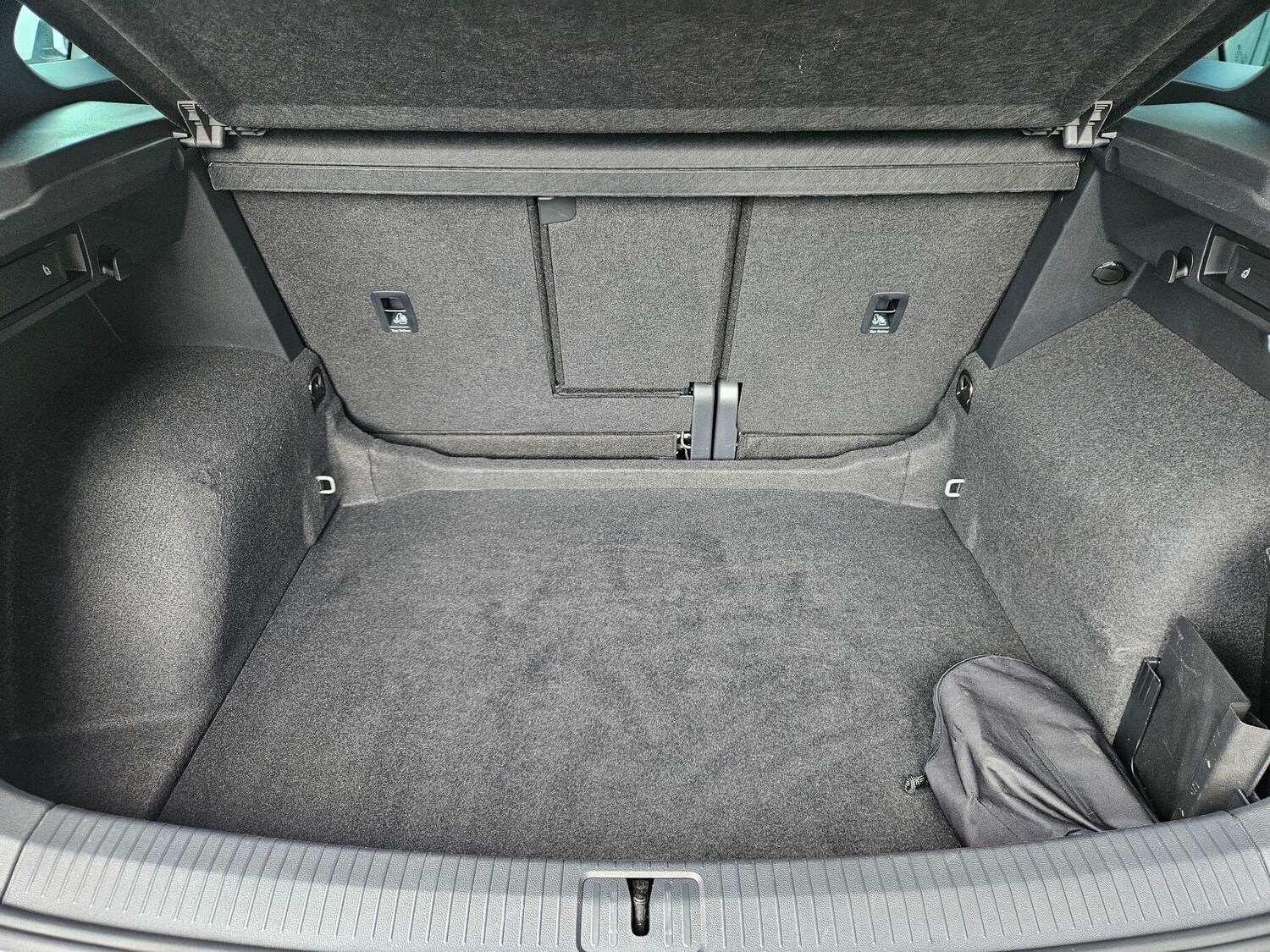 Used Volkswagen Tiguan 2023 for sale - 77723441: Photo 10