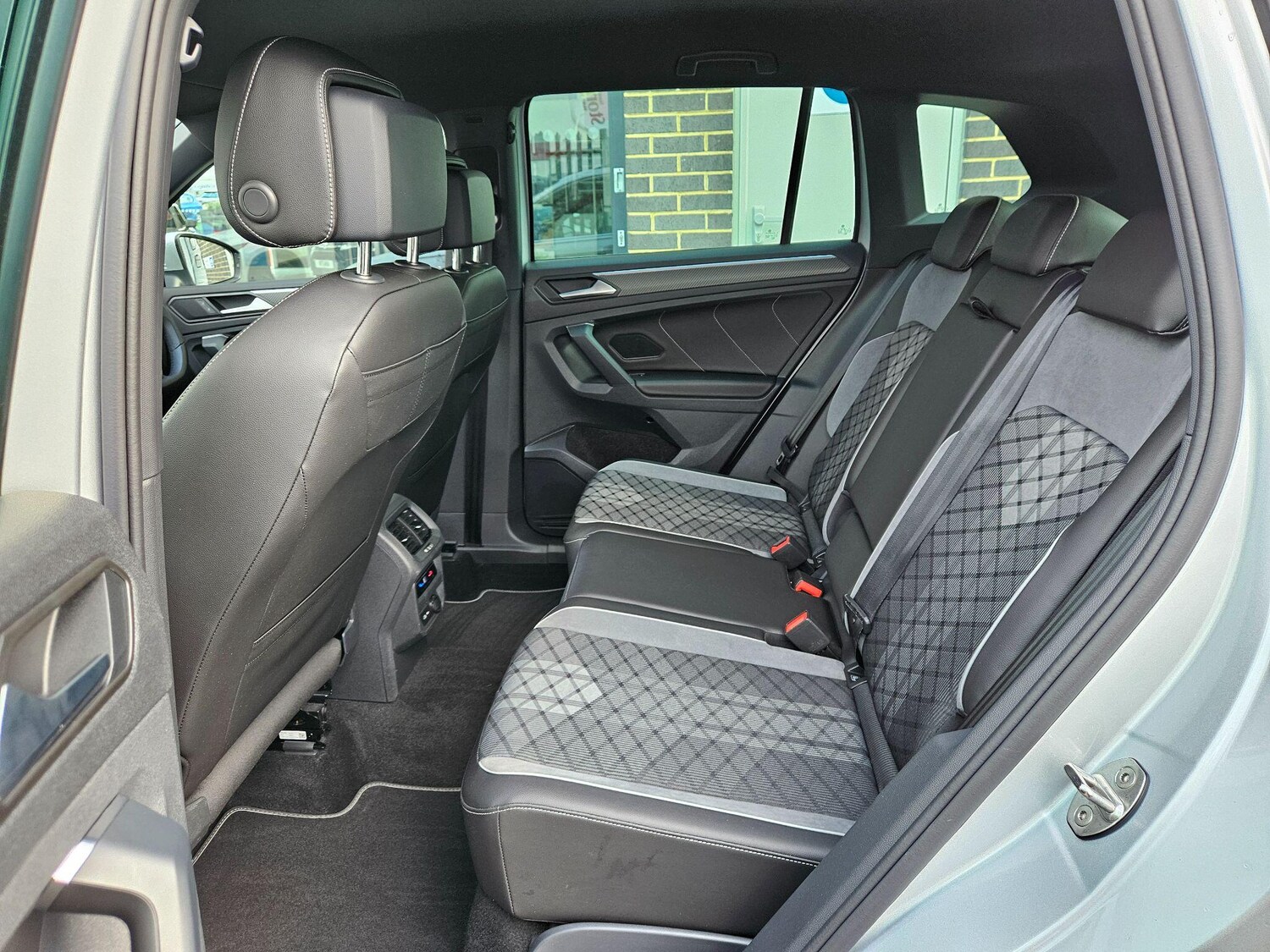 Used Volkswagen Tiguan 2023 for sale - 77723441: Photo 18