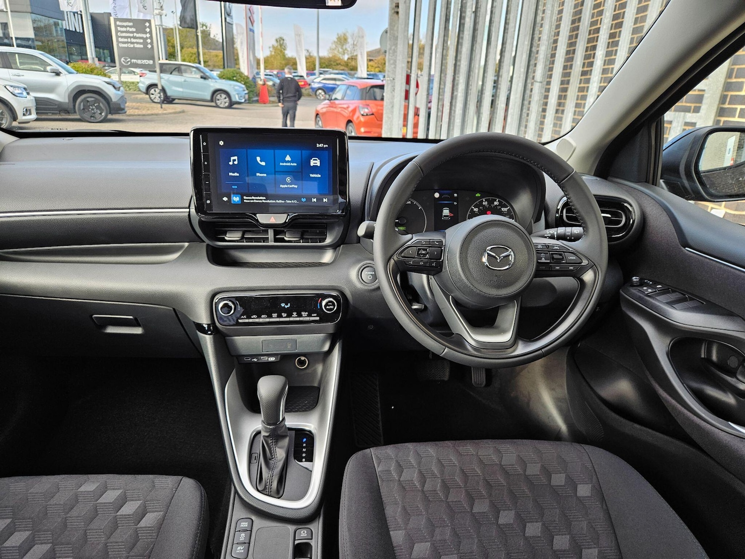 Used Mazda Mazda2 HYBRID 2025 for sale - 76832452: Photo 12