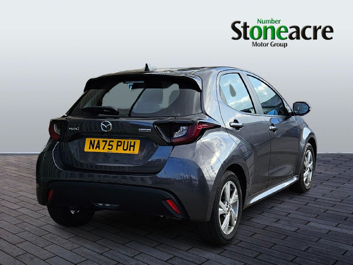Used Mazda Mazda2 HYBRID 2025 for sale - 76832452: Photo 3