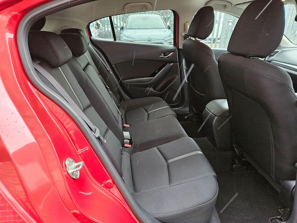 Used Mazda Mazda3 2018 for sale - 76174805: Photo 16