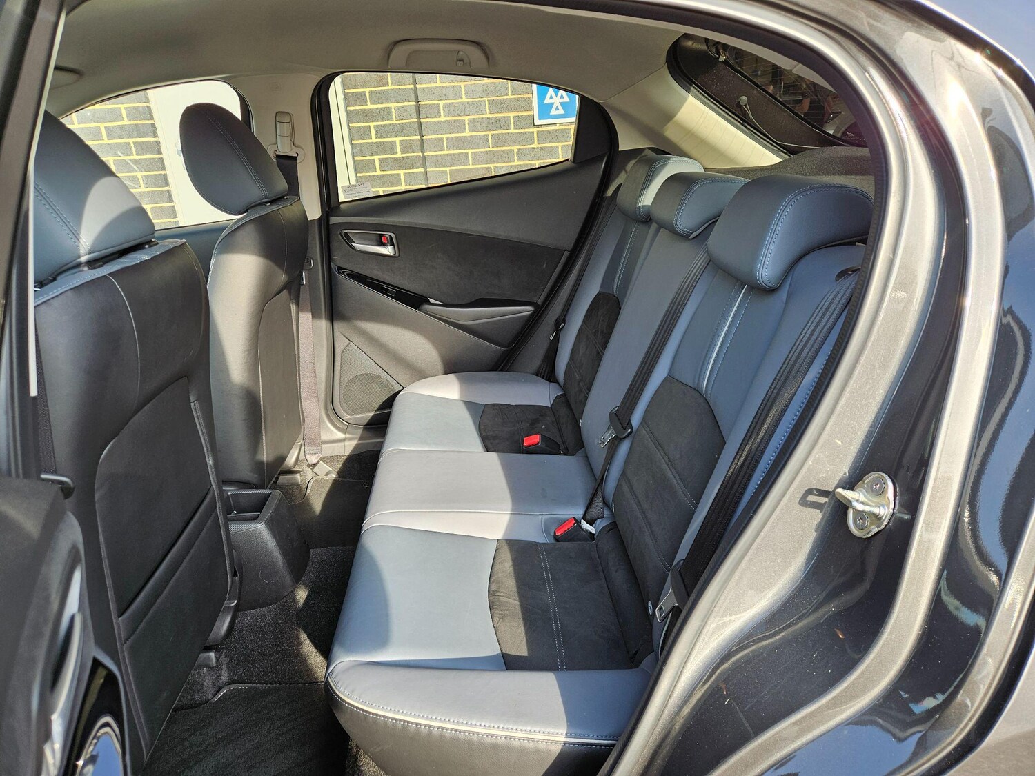 Used Mazda Mazda2 2023 for sale - 78156743: Photo 18