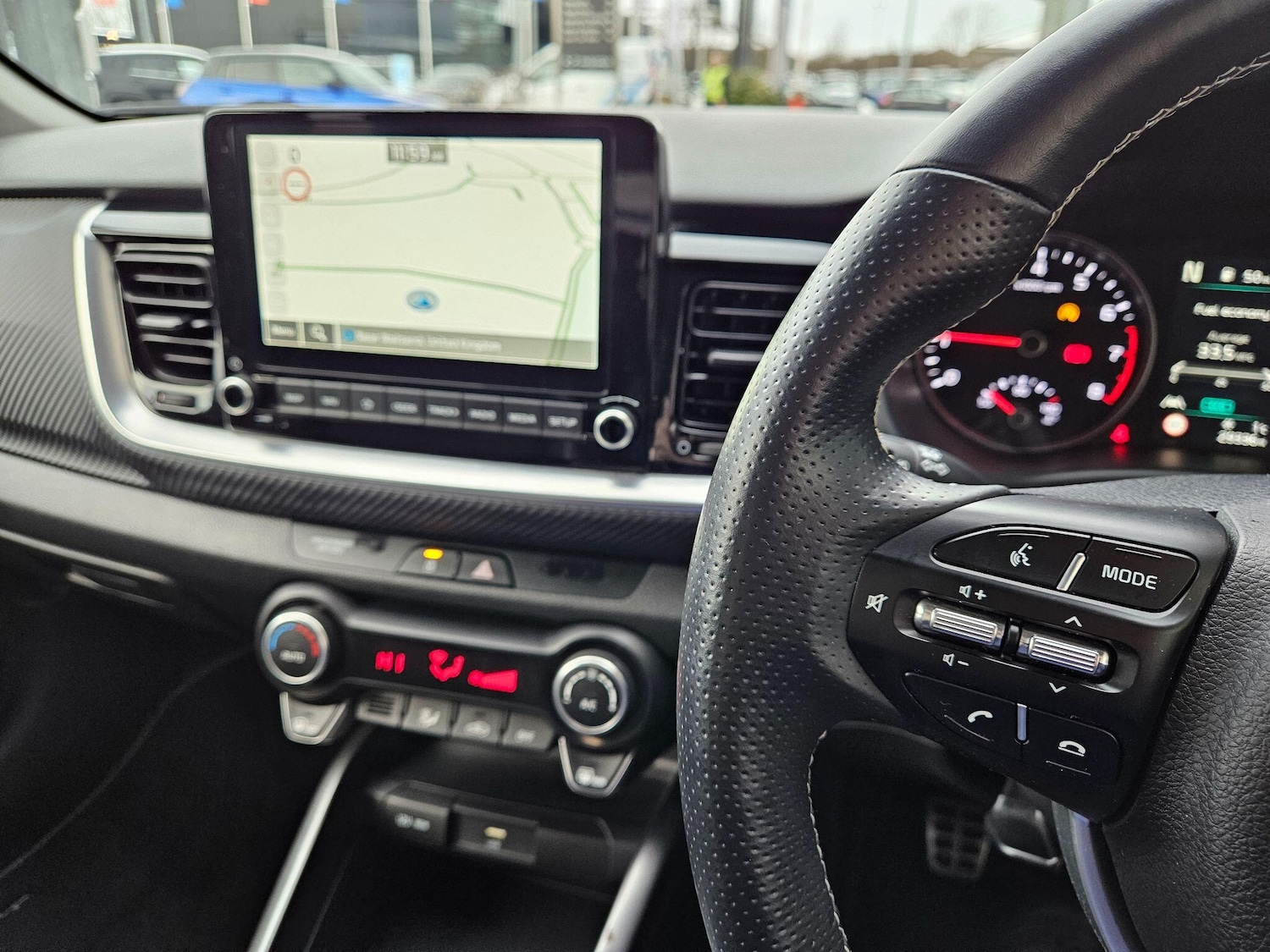 Used Kia Stonic 2023 for sale - 77143778: Photo 15