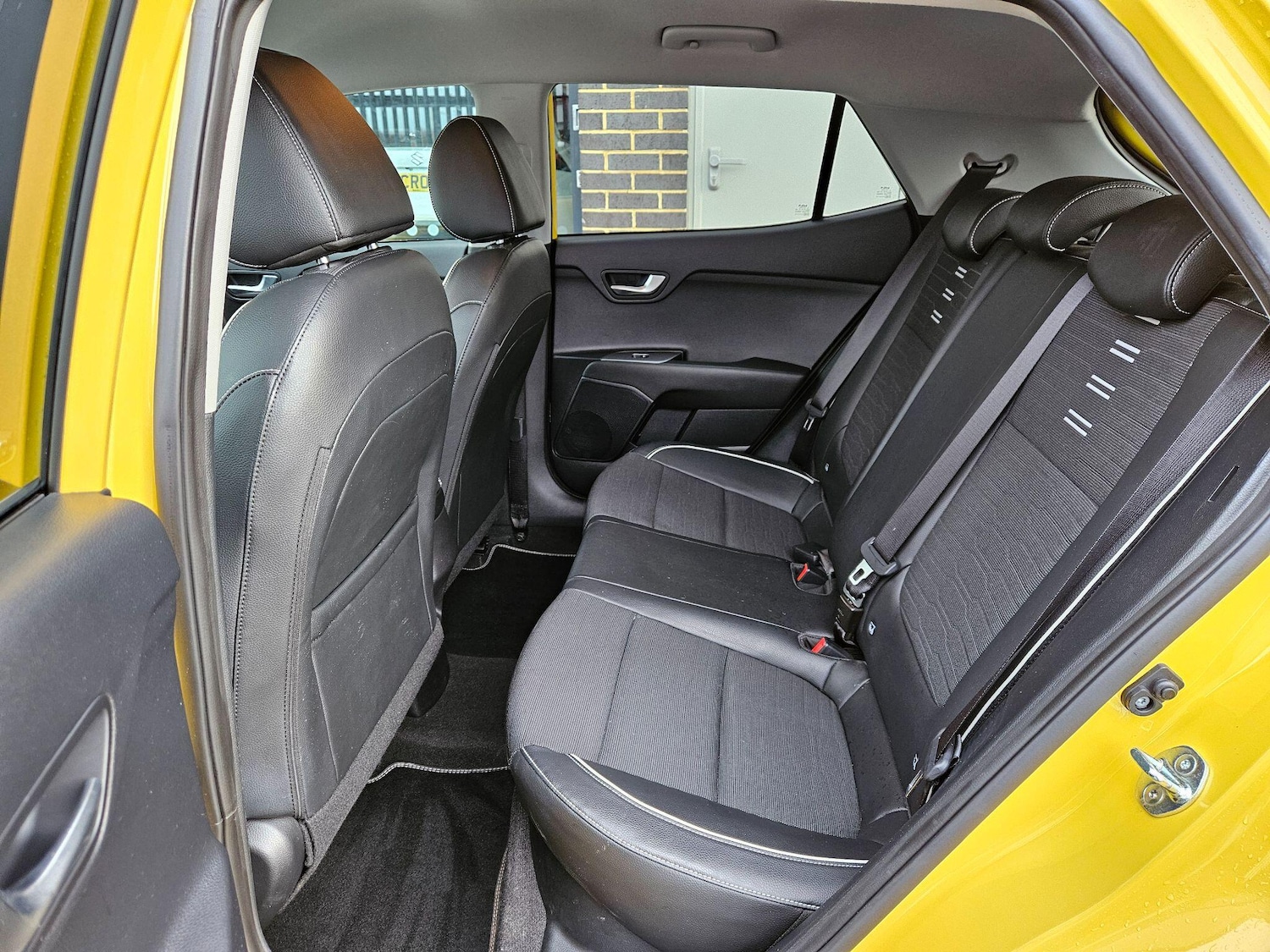 Used Kia Stonic 2023 for sale - 77143778: Photo 18