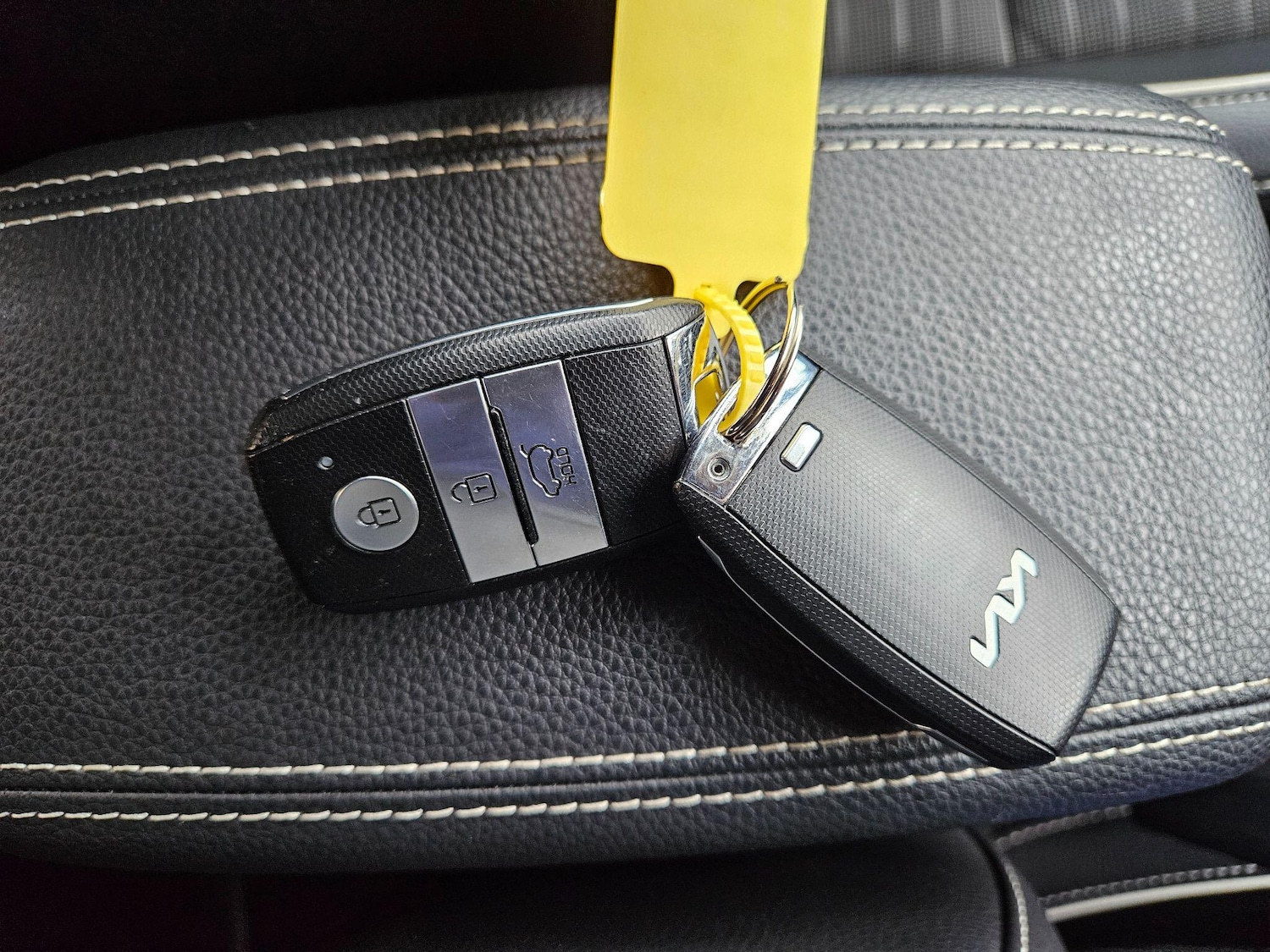 Used Kia Stonic 2023 for sale - 77143778: Photo 19