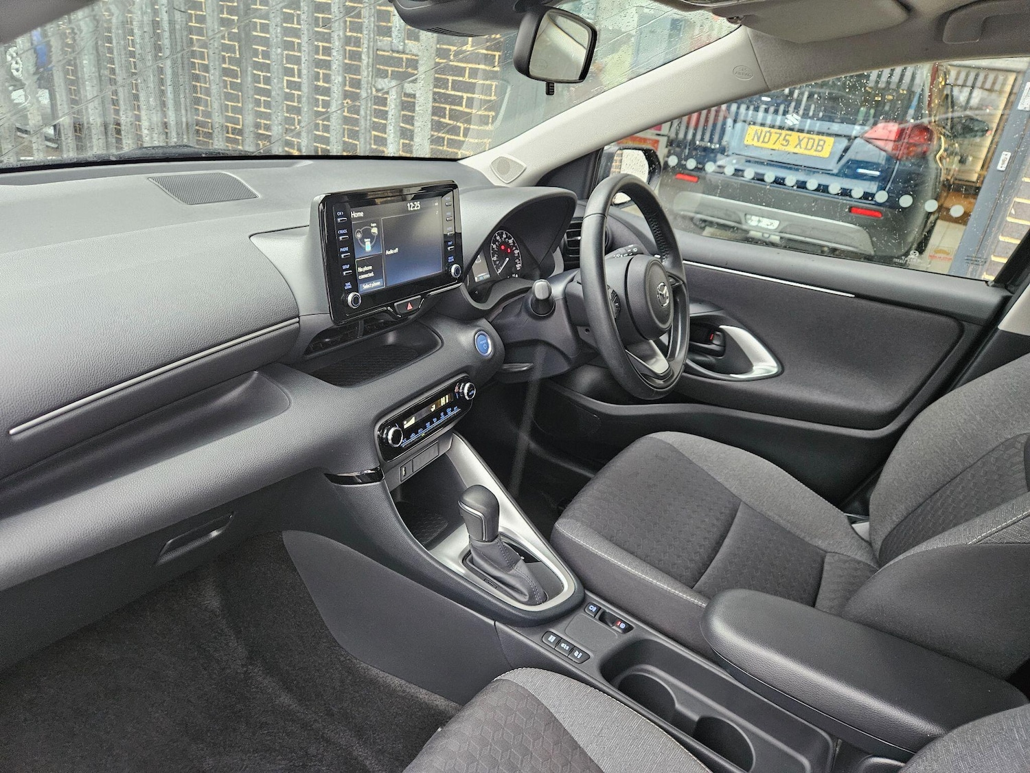 Used Mazda Mazda2 HYBRID 2023 for sale - 77723384: Photo 13