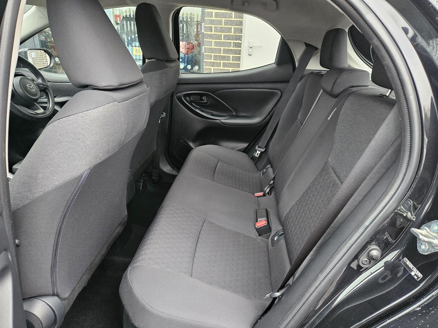 Used Mazda Mazda2 HYBRID 2023 for sale - 77723384: Photo 18