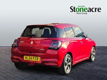 Used Suzuki Swift 2024 for sale - 77109823: Photo