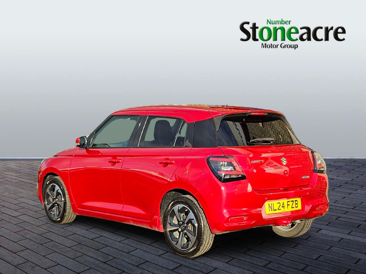 Used Suzuki Swift 2024 for sale - 77109823: Photo 5