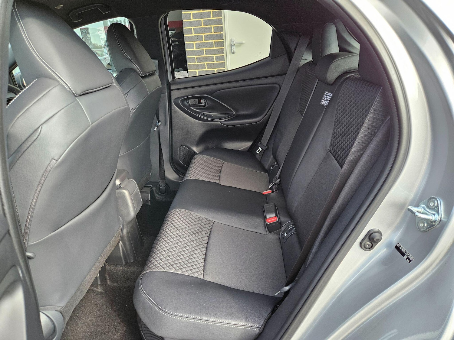 Used Mazda Mazda2 HYBRID 2025 for sale - 77455048: Photo 18