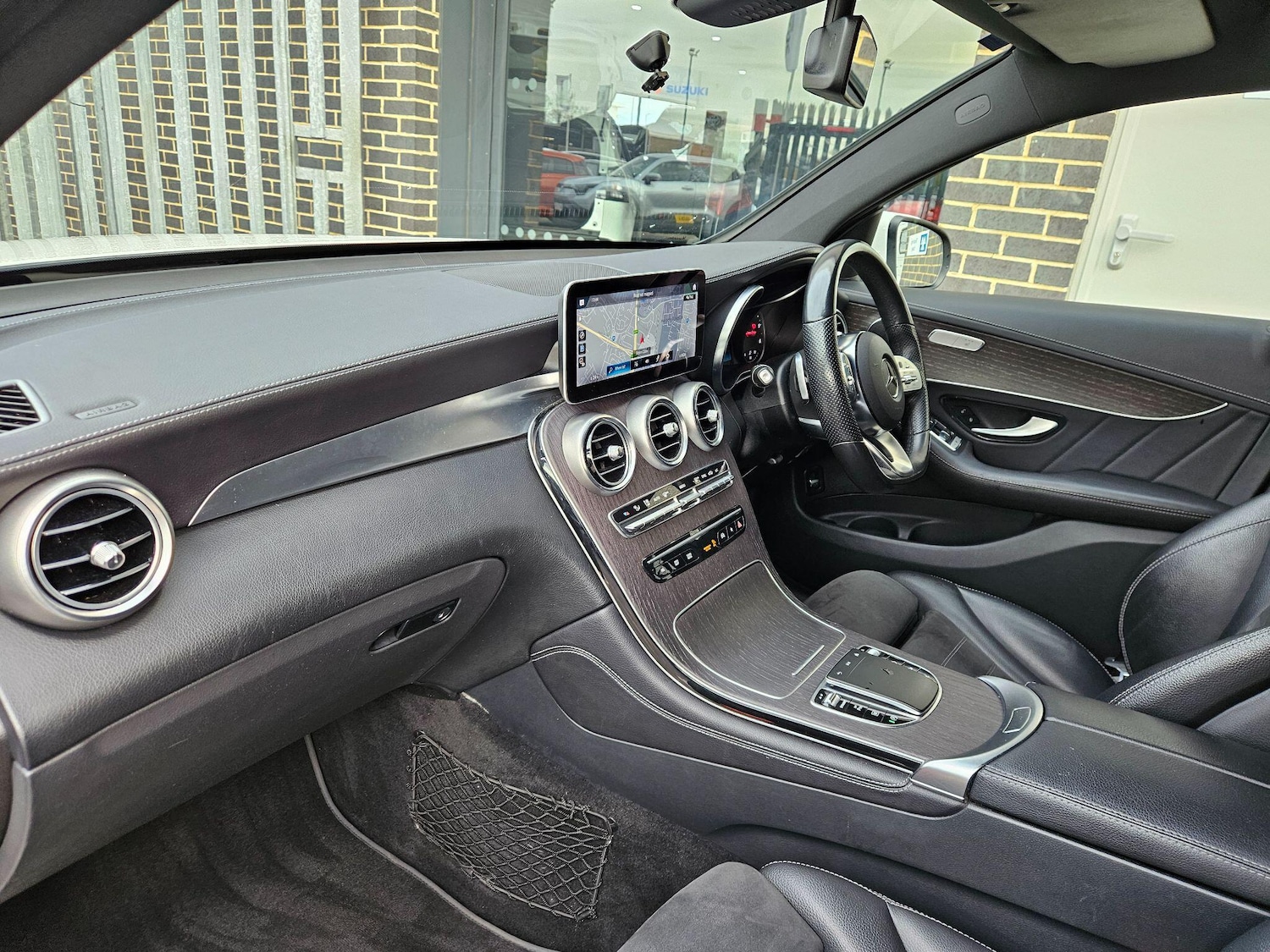 Used Mercedes-Benz GLC 2019 for sale - 76855669: Photo 13