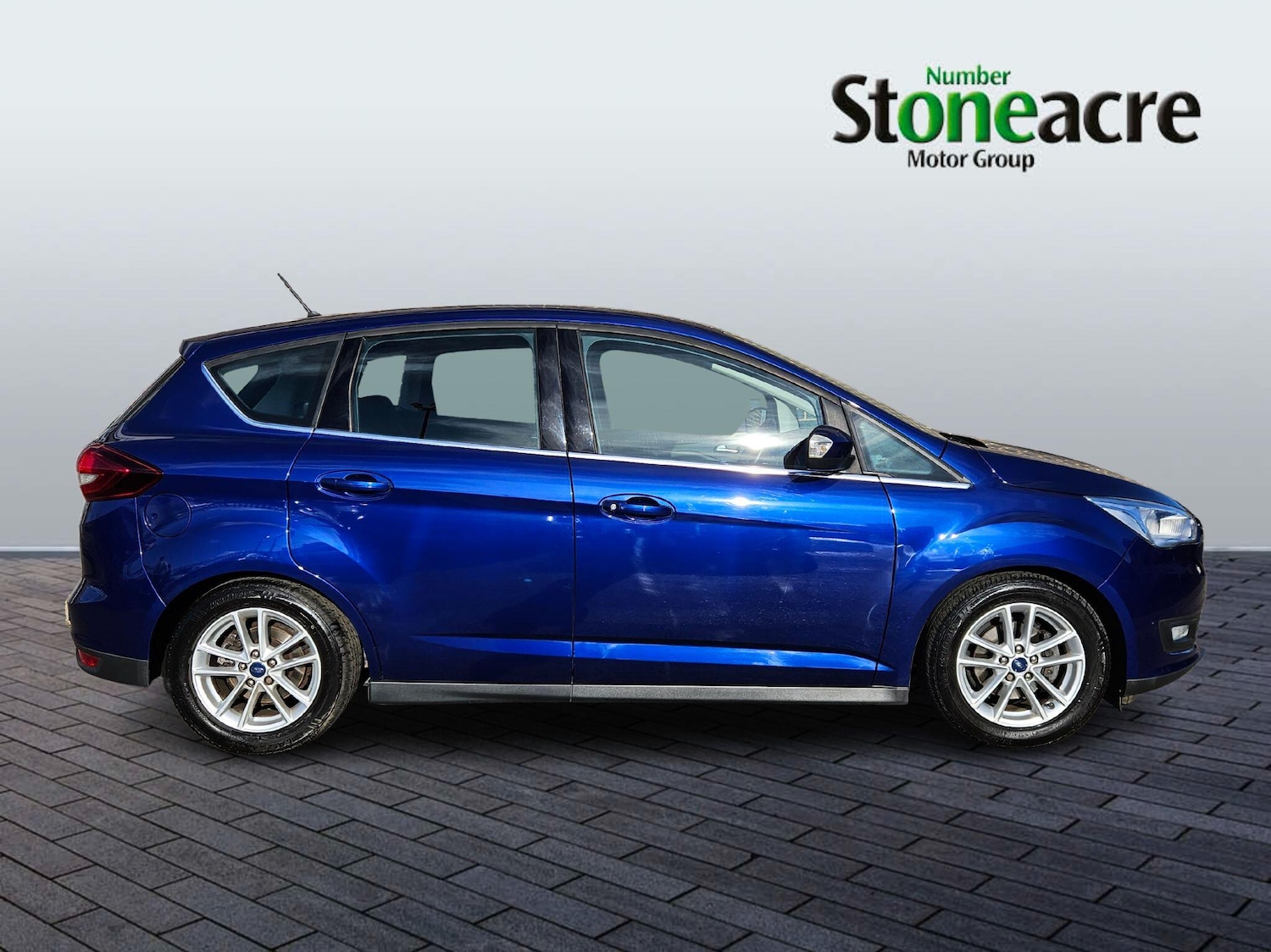 Used Ford C-Max 2017 for sale - 76484456: Photo 2