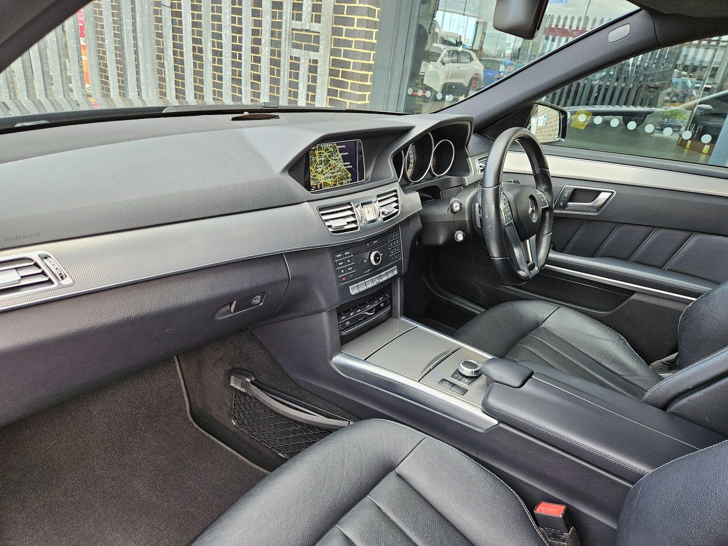 Used Mercedes-Benz E Class for sale - 78116467: Photo 13