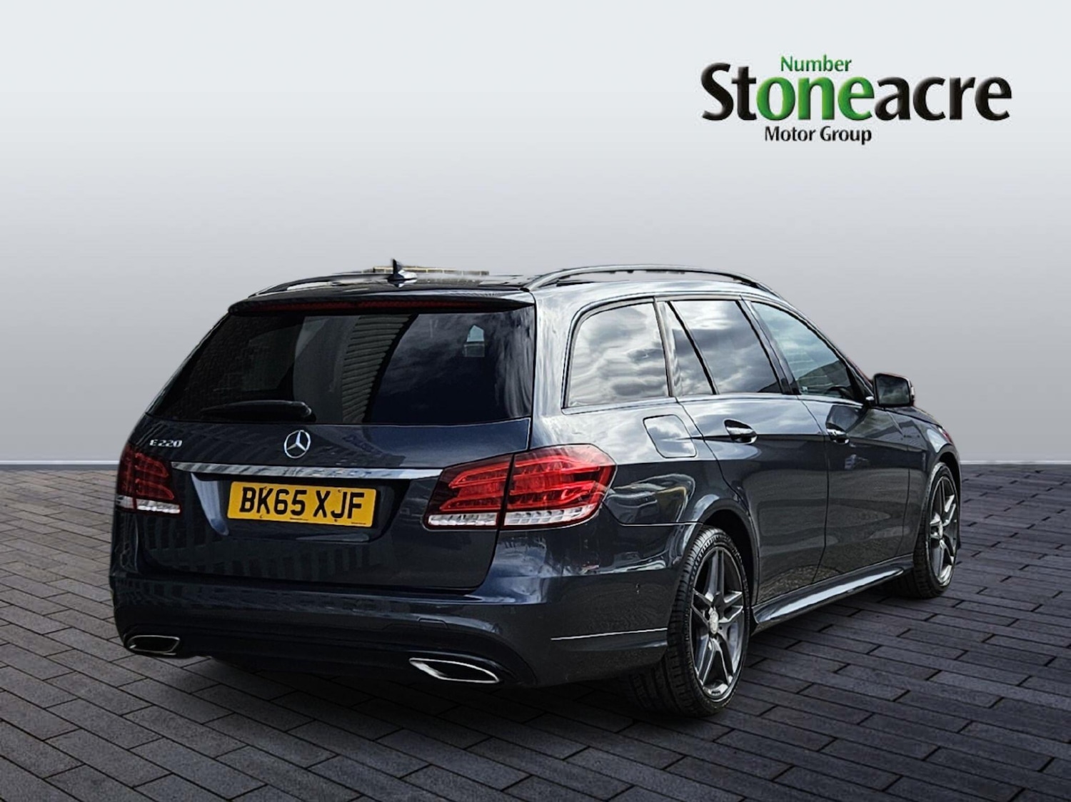 Used Mercedes-Benz E Class for sale - 78116467: Photo 3