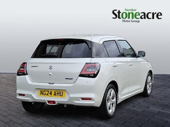 Used Suzuki Swift 2024 for sale - 78135557: Photo