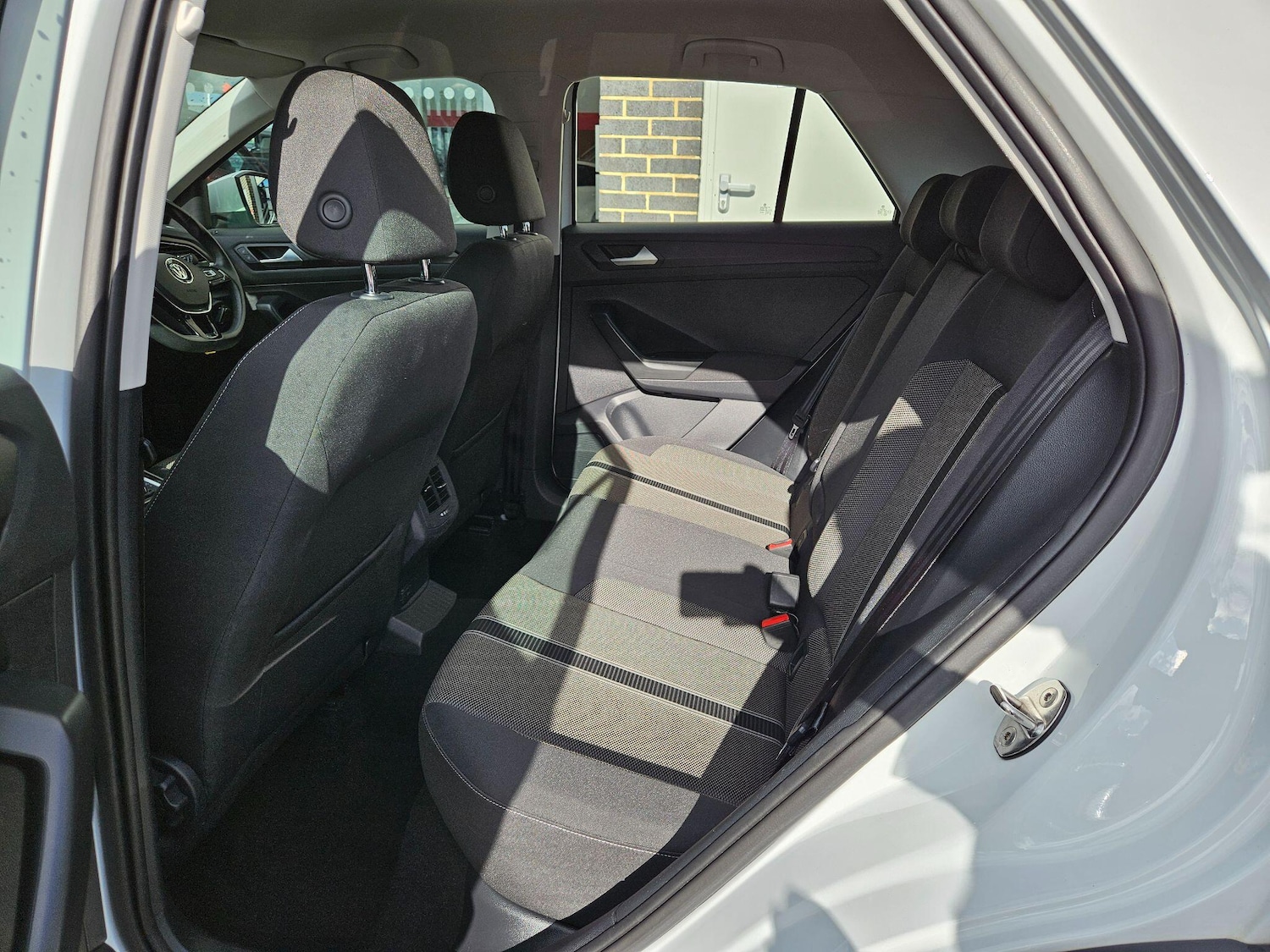 Used Volkswagen T-Roc 2019 for sale - 76422928: Photo 17