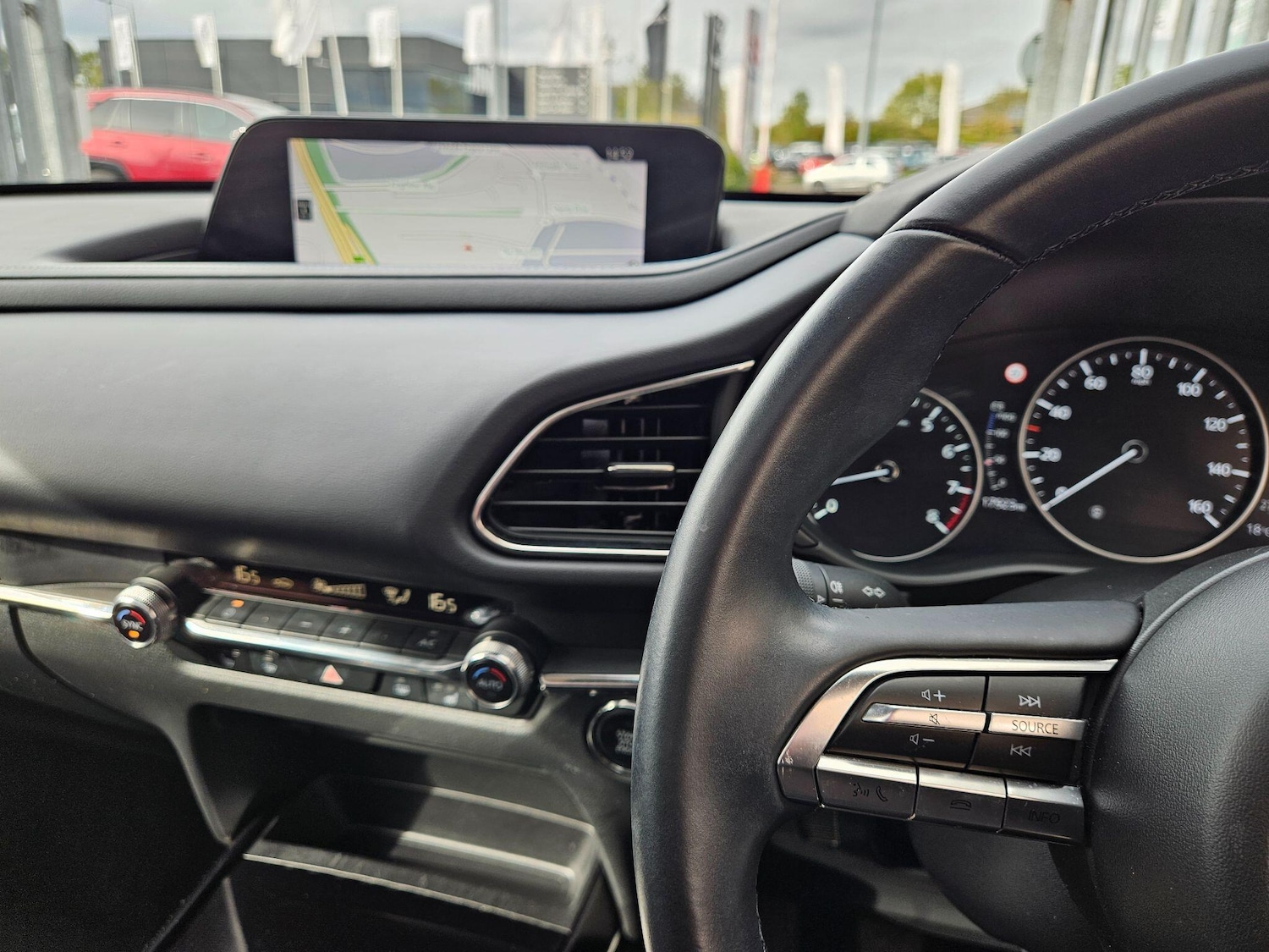 Used Mazda CX-30 2023 for sale - 76832170: Photo 15