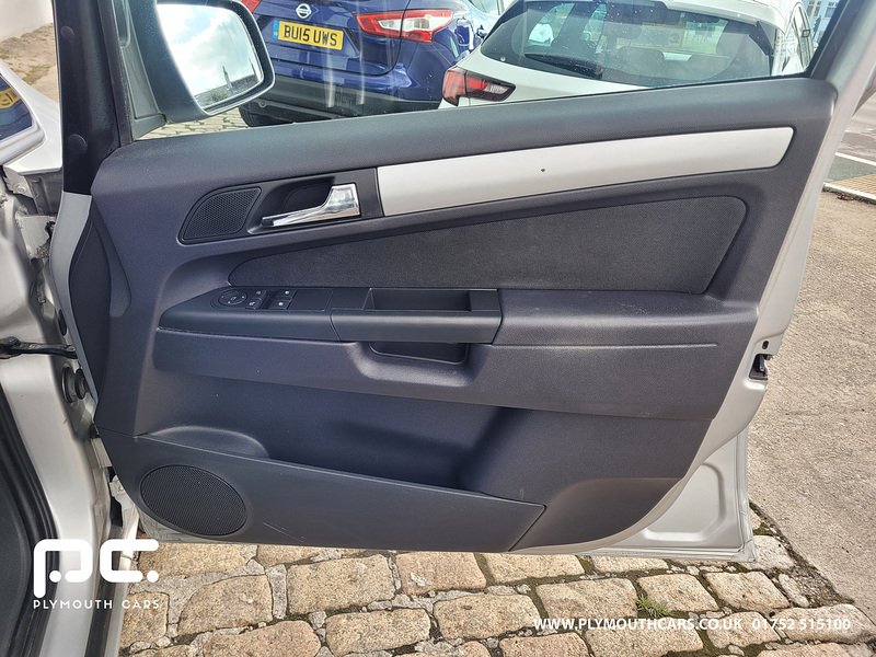 Used Vauxhall Zafira 2014 for sale - 75983110: Photo 23