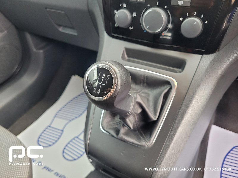 Used Vauxhall Zafira 2014 for sale - 75983110: Photo 42