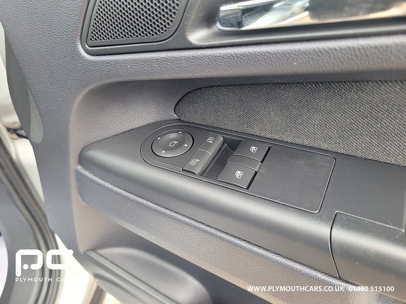 Used Vauxhall Zafira 2014 for sale - 75983110: Photo 52