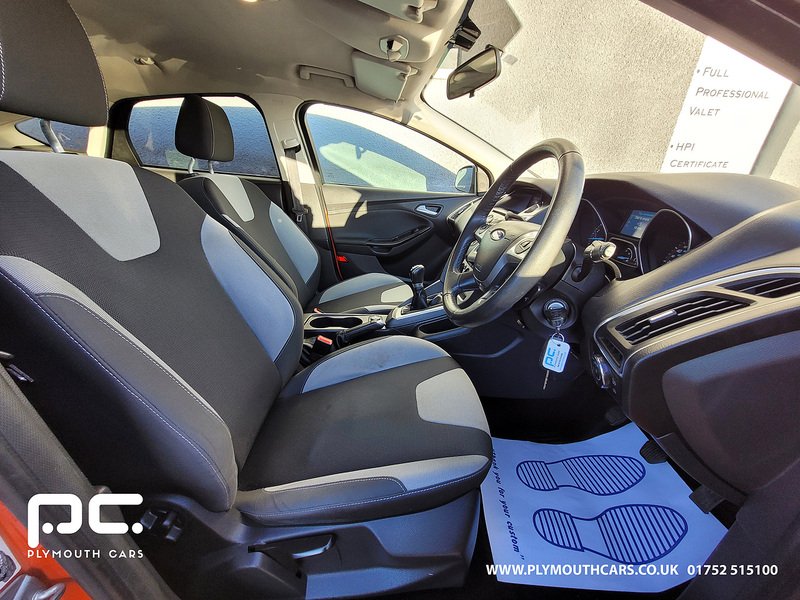 Used Ford Focus 2012 for sale - 76430551: Photo 10