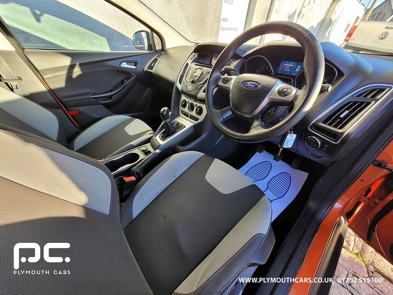 Used Ford Focus 2012 for sale - 76430551: Photo 11